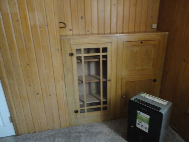 1604 Franklin St, Cedar Falls, IA 50613 - photo 5