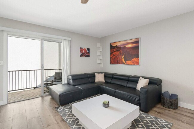 740 W Elm St unit FL2-ID1363347P, Phoenix, AZ 85013 - photo 5