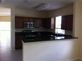 8960 NW 97th Ave, Doral, FL 33178