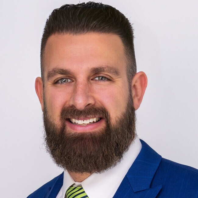 Agent Photo