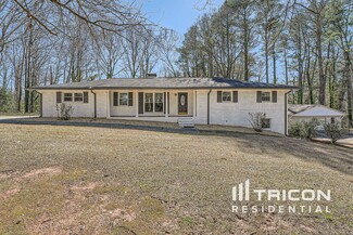 1695 Virginia Cir SW, Mableton, GA 30126