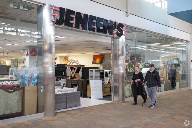 Rodgers Plaza is a small indoor mall on 28th St found in Burlingame Heights.