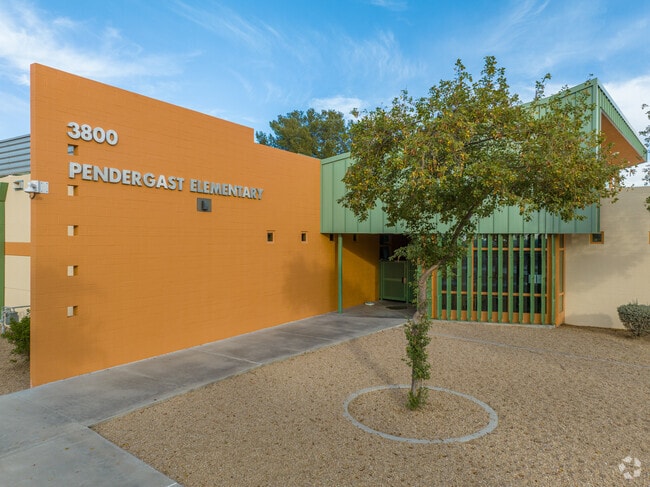 Pendergast Elementary inspire students to reach their potential and achieve academic excellence.