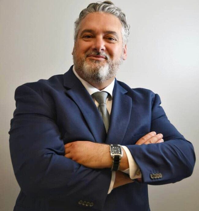 Agent Photo
