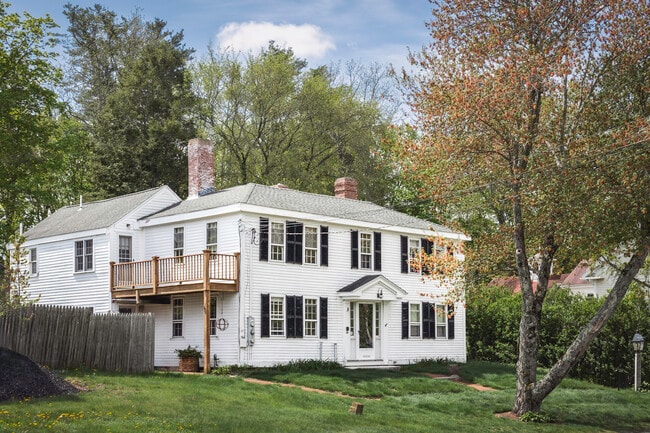 329 Main St unit 329, West Newbury, MA 01985 - photo 3