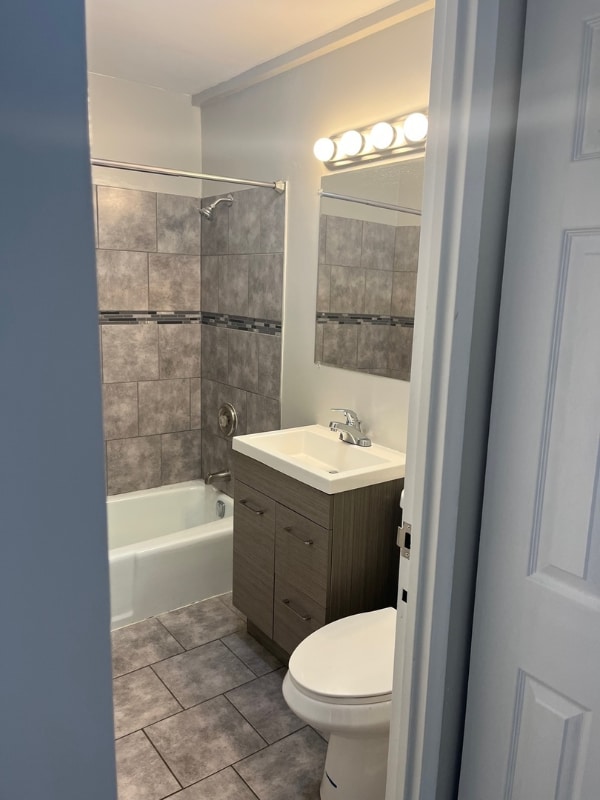 4300 W Ford City Dr Unit 4300-406, Chicago, IL 60652