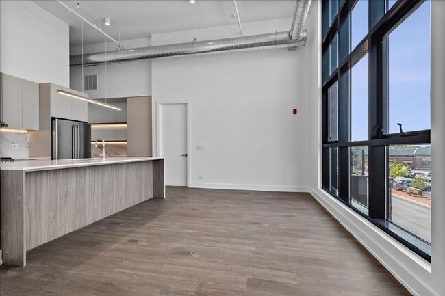 728 Lofts, Deerfield, IL 60015 - photo 7