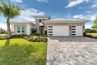 106 SE Via San Marino, Port St. Lucie, FL 34984