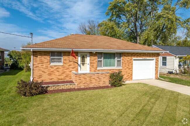 Many Chillicothe residents live in brick homes.