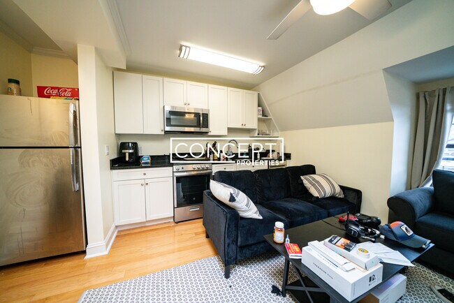 219 Commonwealth Ave unit 45, Chestnut Hill, MA 02467 - photo 7