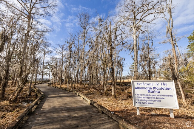 Walkways in Albemarle Plantation lead directly to the scenic marina, perfect for boaters.