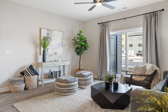 Thompson Square Apartments, Jeffersonville, IN 47130 - photo 6