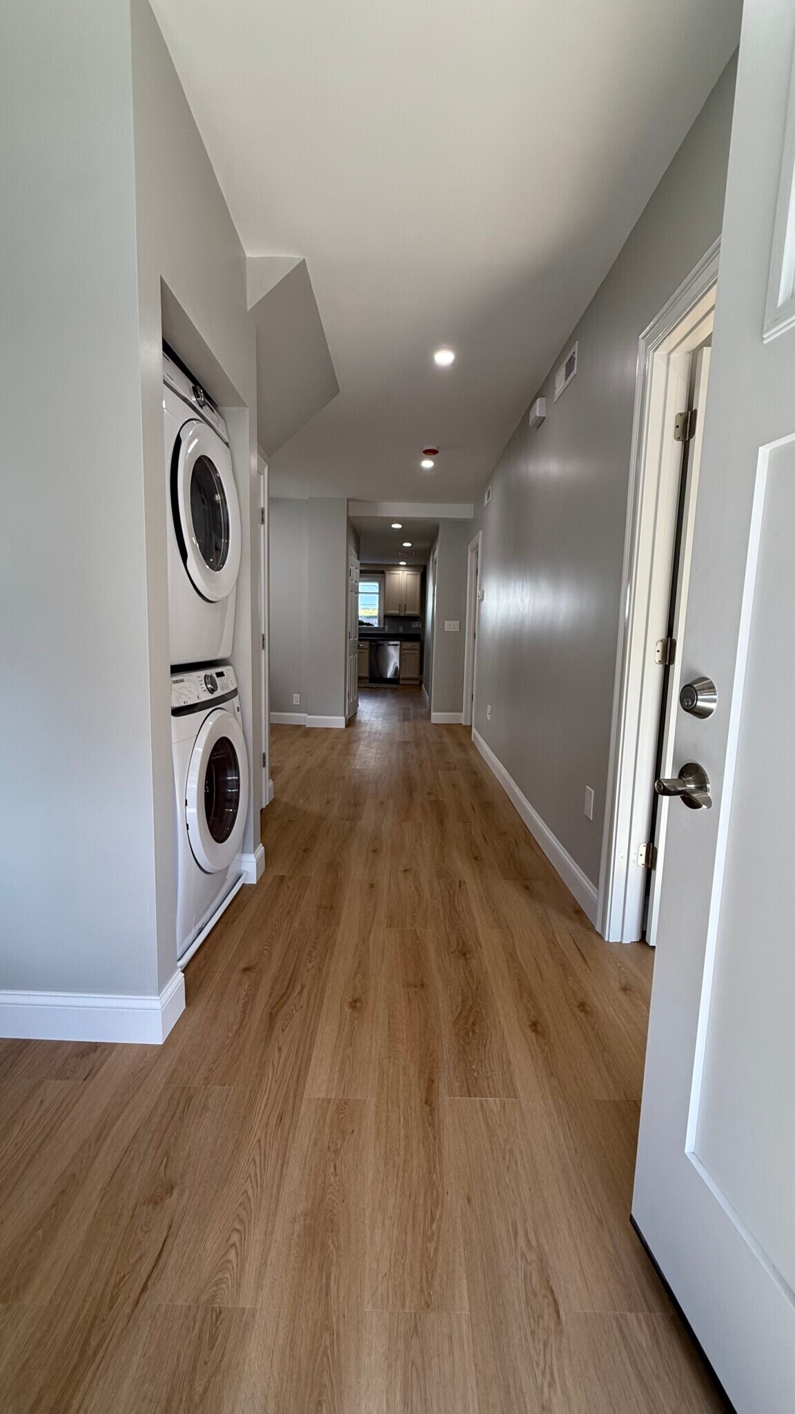 5 Harris Rd unit 2, Medford, MA 02155 - photo 1