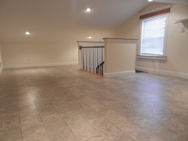 9 Frankwyn St unit 9 Frankwyn Street, East Longmeadow, MA 01028 - photo 7