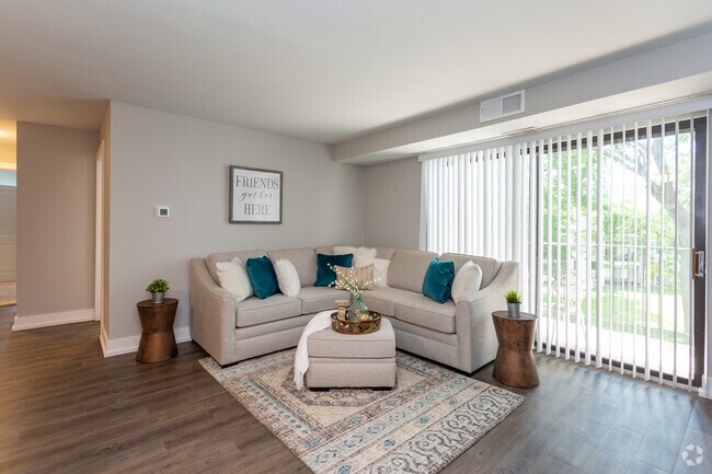 The Fountains, Grand Rapids, MI 49546 - photo 6