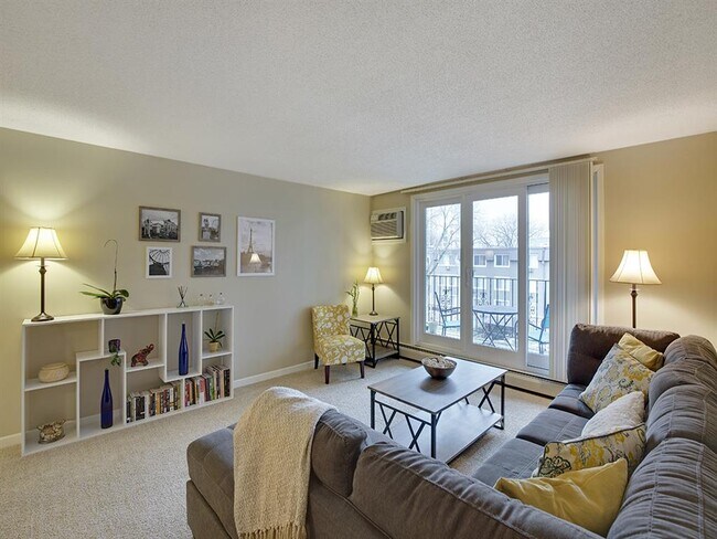 Axon Green, Minneapolis, MN 55416 - photo 5