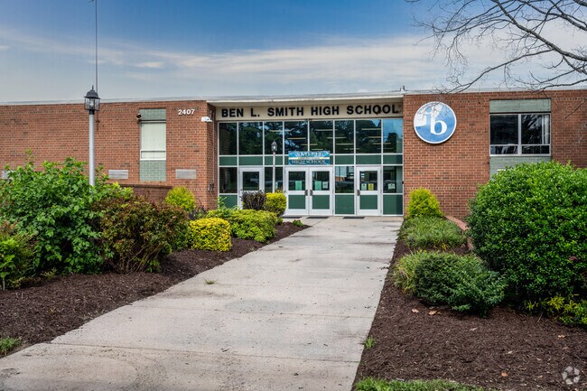 Smith High is a premier school near Vandalia.