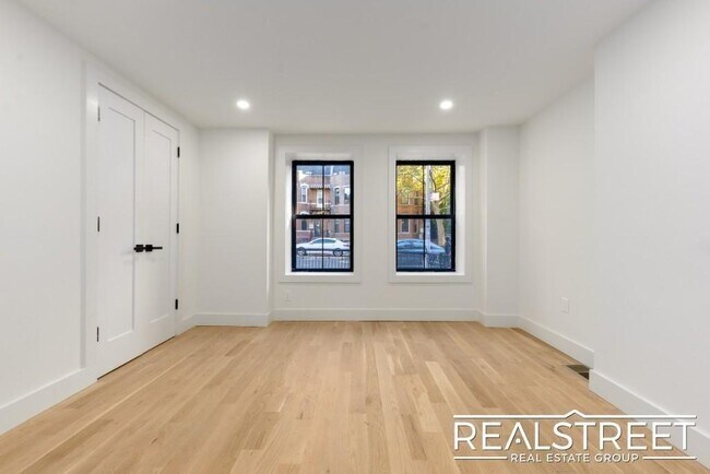 1274 Jefferson Ave unit 1, Brooklyn, NY 11221 - photo 5