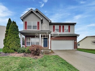 4695 Woodfield Dr, Cincinnati, OH 45244