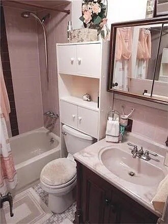 46 Highview Dr, Woodbridge, NJ 07095 - photo 3