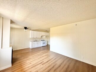 15552 Nordhoff St Unit 104, Los Angeles, CA 91343