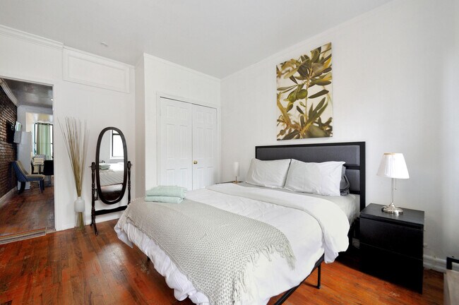 520 8th Ave unit FL2-ID1039010P, New York, NY 10018 - photo 3