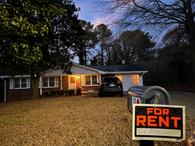 186 Zelma St SW, Marietta, GA 30060 - photo 2