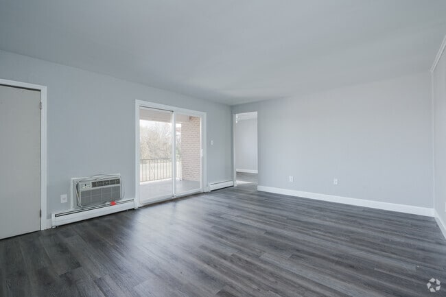 Hammonton Gardens, Hammonton, NJ 08037 - photo 2