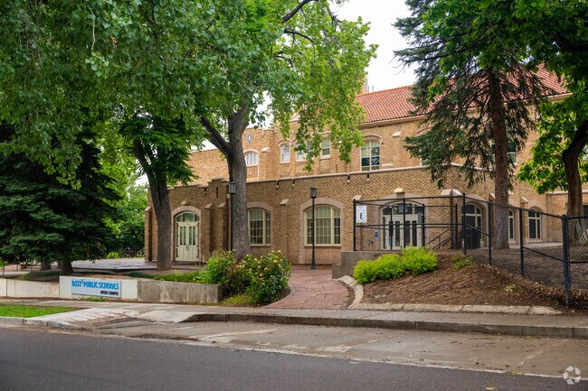 There are just over 1,000 students at Denver School of Innovation and Sustainable Design.
