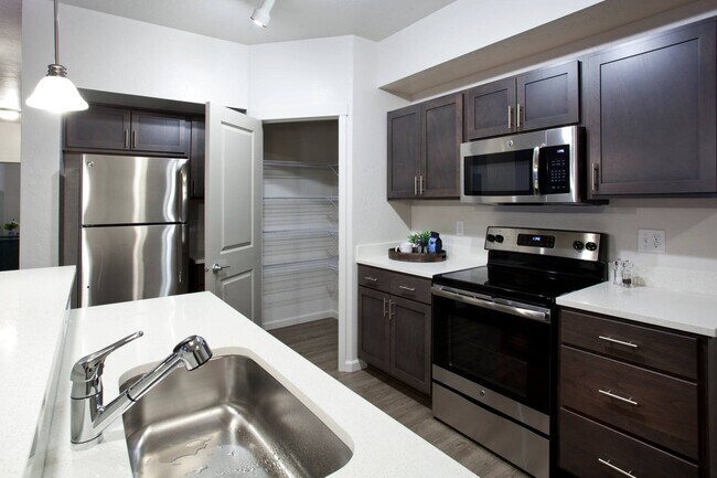 Park Villas, Post Falls, ID 83854 - photo 6