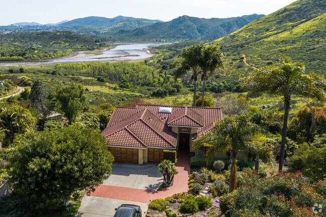 Residents in Lake Hodges have the perfect view of the lake in their backyard.