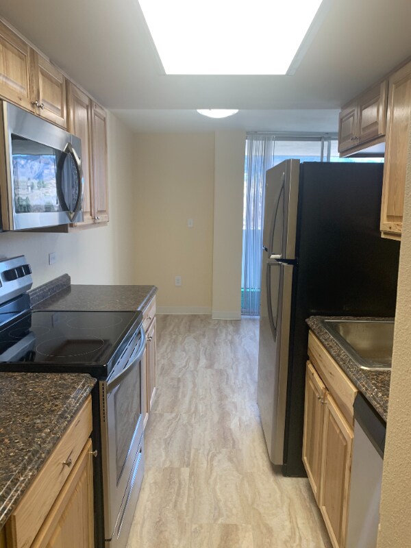921 Green Star Dr unit 101, Colorado Springs, CO 80905 - photo 3