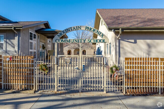 Students at Mountain Phoenix Community School have a 40% reading proficiency.