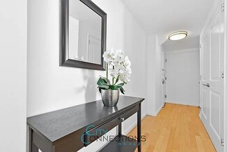 20 West St Unit 15A, New York, NY 10004