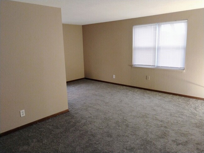 Elijah Parkway, Lima, OH 45805 - photo 5