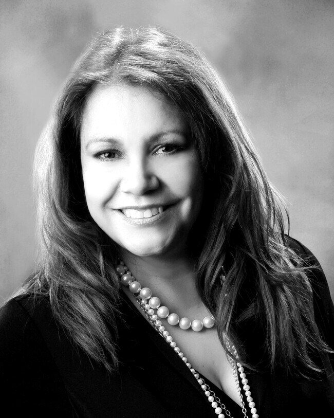 Sandra Flores