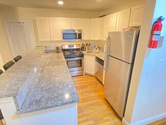 323 Saint Paul St Unit 2A, Brookline, MA 02446