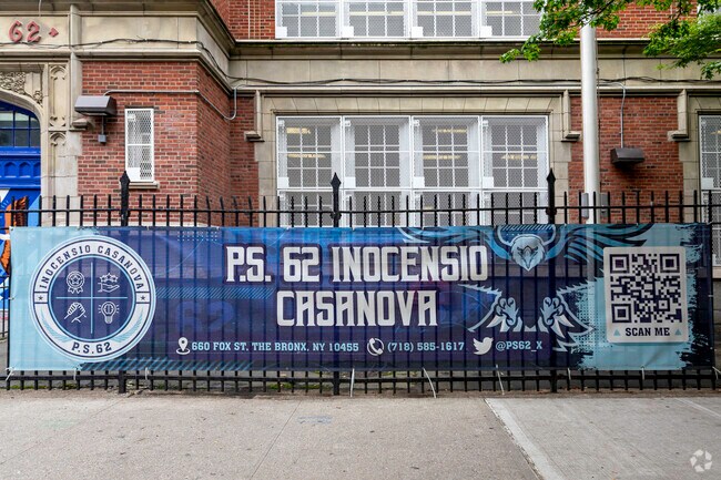 Woodstock: PS 62 Inocensio Casanova It serves 511 students in Pre-K - 5.
