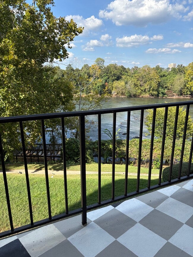 100 Sunset Blvd unit 102, West Columbia, SC 29169 - photo 3