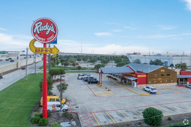 Rudy's Country Store is open from 7am-9pm daily, serving hot plates for residents of Webster.