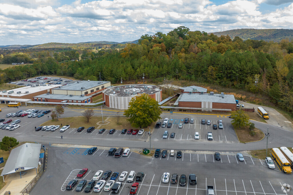 Moody Junior High is great school for kids to learn in Moody.