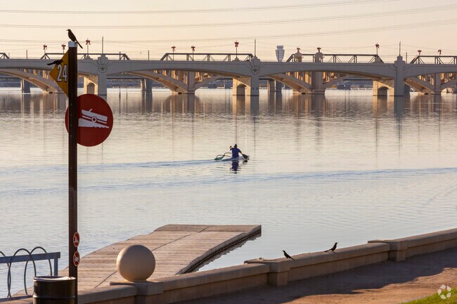 Relax with a sunset paddle on Tempe Town Lake, just a few minutes from Clark Park.