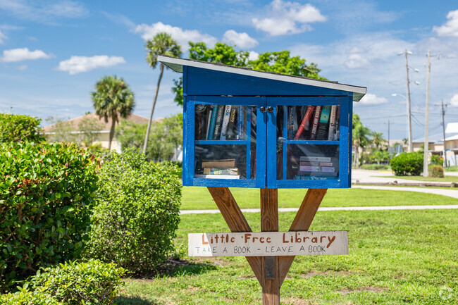 Caloosahatchee features friendly features such as free libraries in the parks.