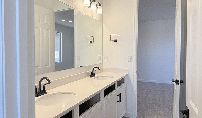 3121 Wolf Tail Loop NE, Rio Rancho, NM 87144 - photo 7