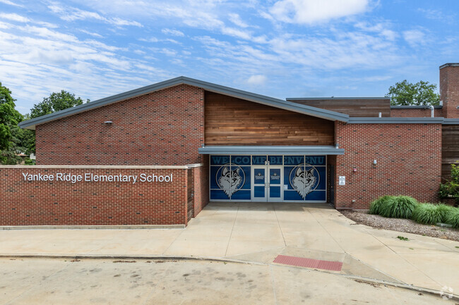 Yankee Ridge Elementary School has an overall C rating on Niche.