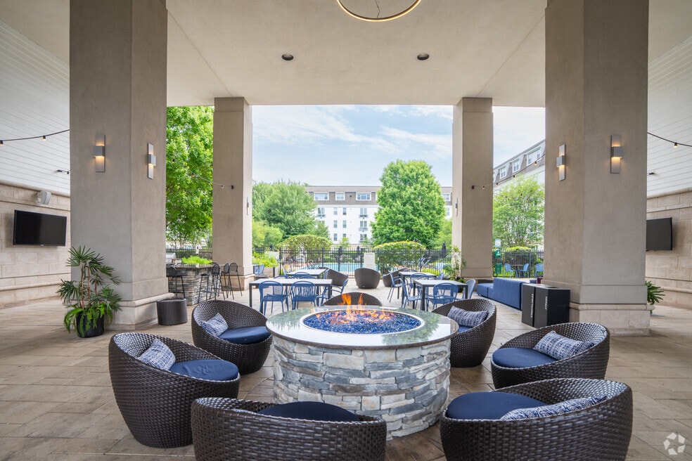 Avana Cliffside, Malden, MA 02148 - photo 1