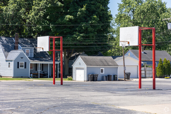 St. Lawrence Elementary School has basketball courts for the kids to play.