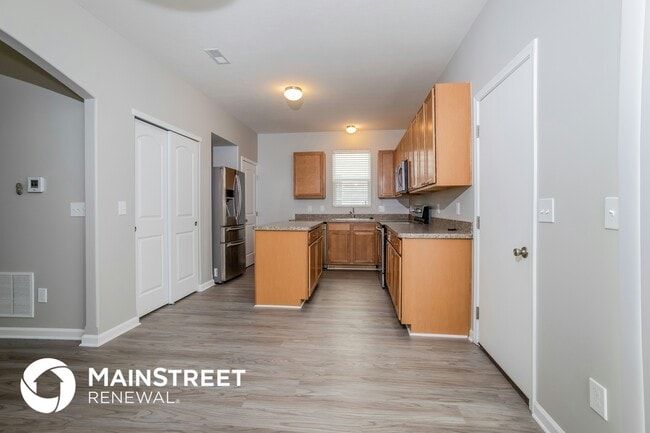 2508 Snowtip Ln, Grove City, OH 43123 - photo 6