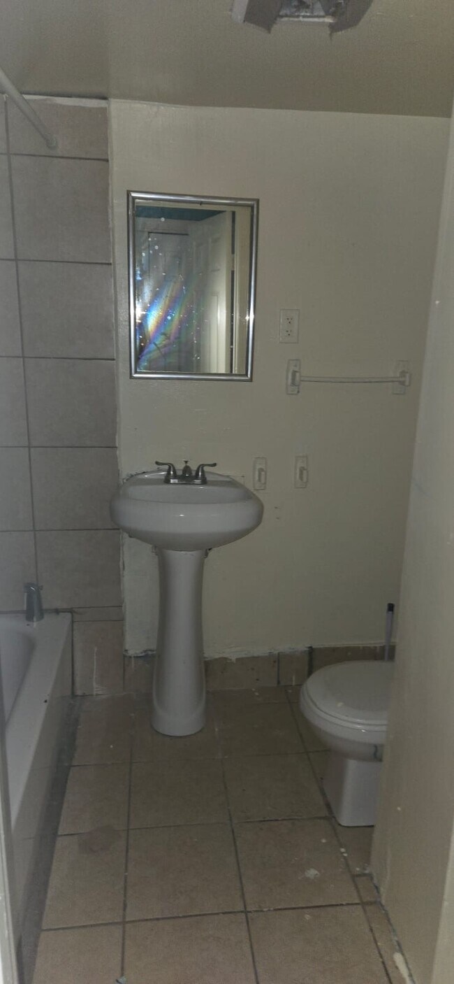 4122 S Johnson St unit 4122 s Johnson, New Orleans, LA 70125 - photo 7