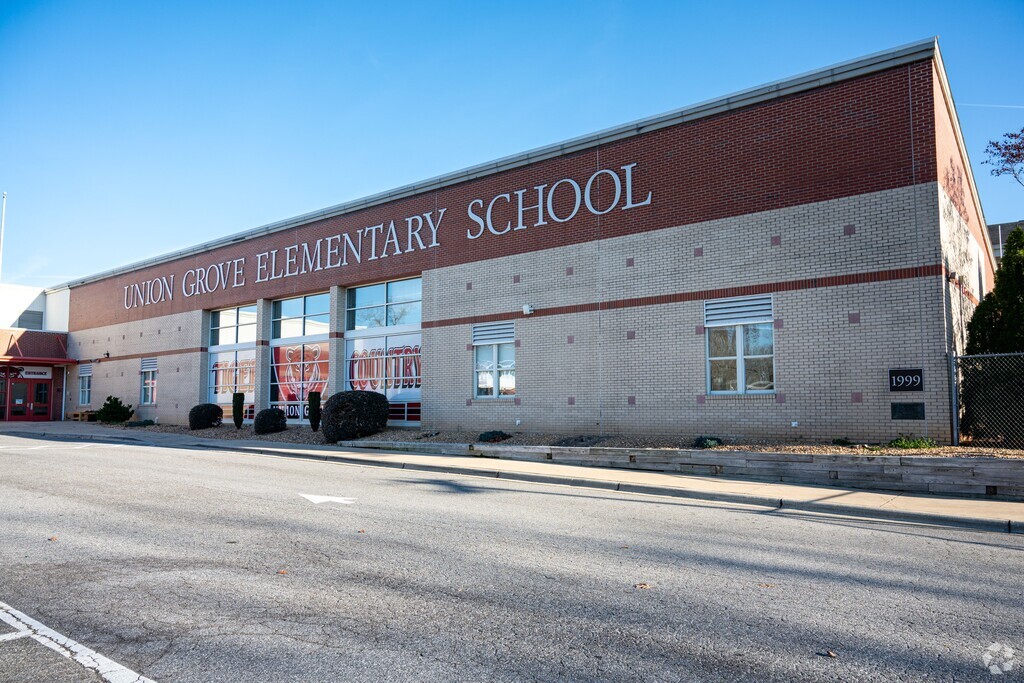 Union Grove Elementary School serves students in the Love Valley community.